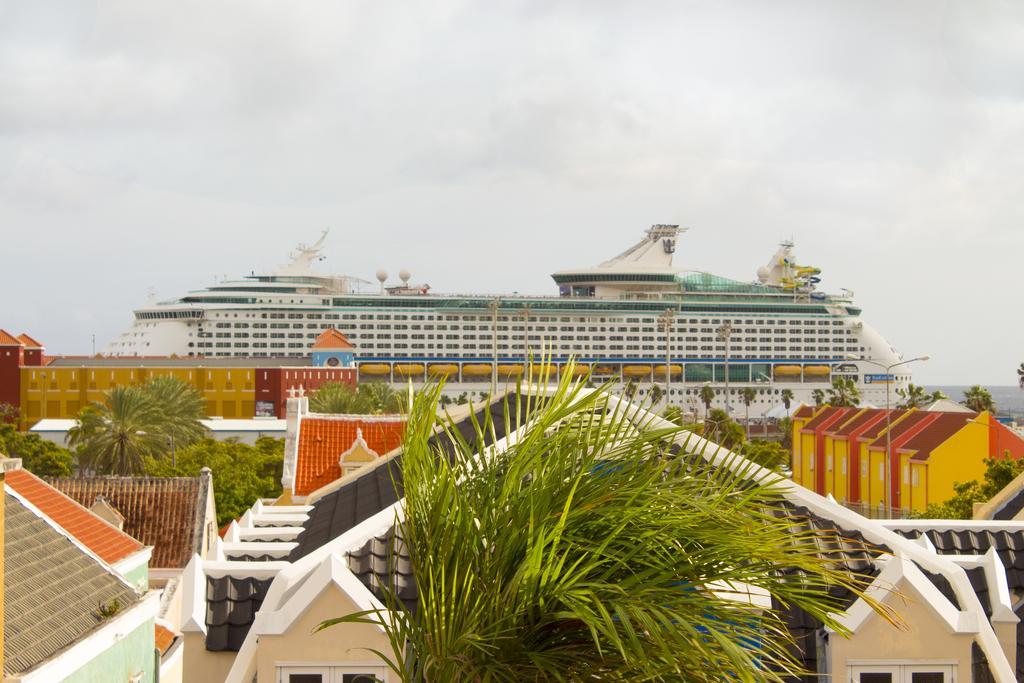 Curacao Suites Hotel 威廉斯塔德 外观 照片