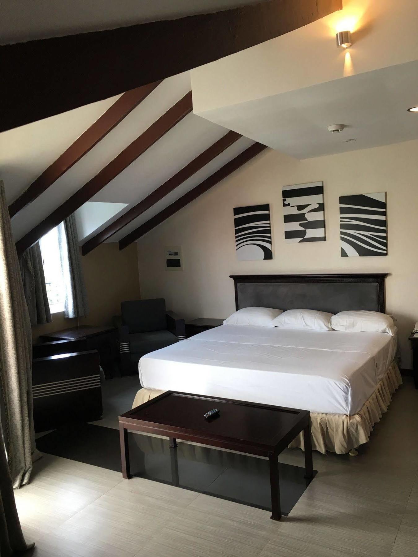 Curacao Suites Hotel 威廉斯塔德 外观 照片