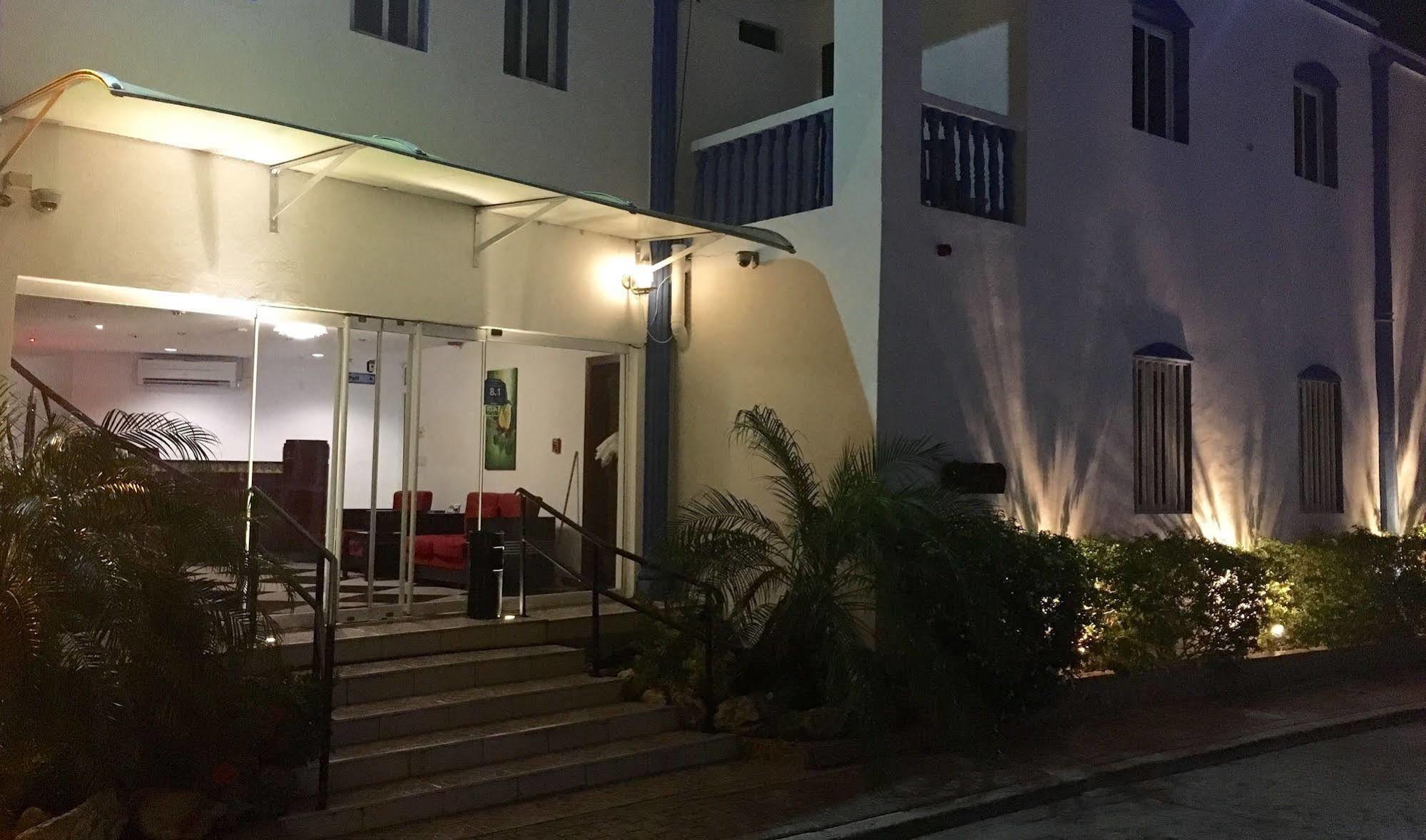 Curacao Suites Hotel 威廉斯塔德 外观 照片