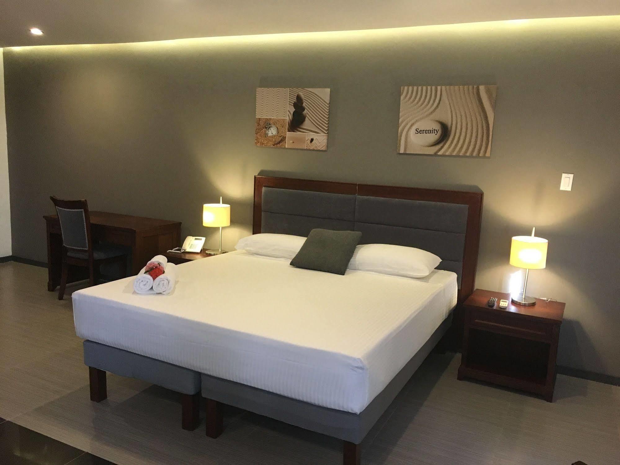 Curacao Suites Hotel 威廉斯塔德 外观 照片