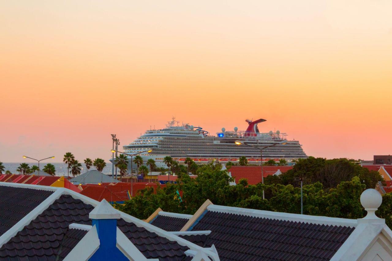 Curacao Suites Hotel 威廉斯塔德 外观 照片